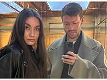 «Долайкалась до ребенка» - диджей, игравшая на «Динамо», рассказала, как стала женой Смолова, получив предложение через Госуслуги