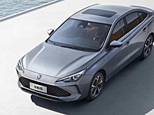 Седан Roewe i5 обновляется в Китае