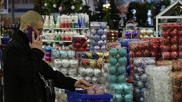 Спрос на новогодние товары в России увеличился в 5 раз по сравнению с ноябрем 2021 года