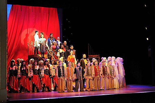 Алые паруса