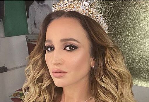 Бузова осталась без связи с близкими