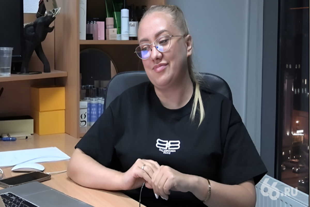 Блогеру из Екатеринбурга Улановой грозит до 10 лет лишения свободы за мошенничество