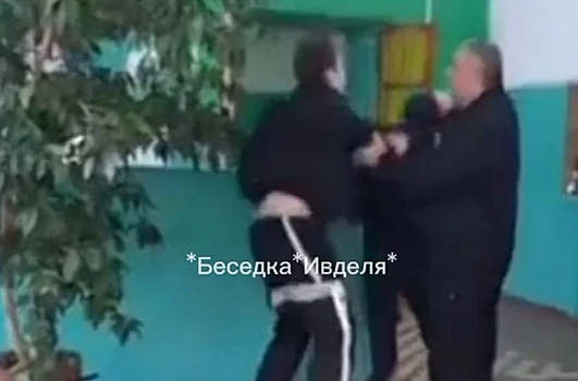 Охранник избил ученика за мат в школе Свердловской области