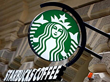 Чистая прибыль Starbucks упала втрое