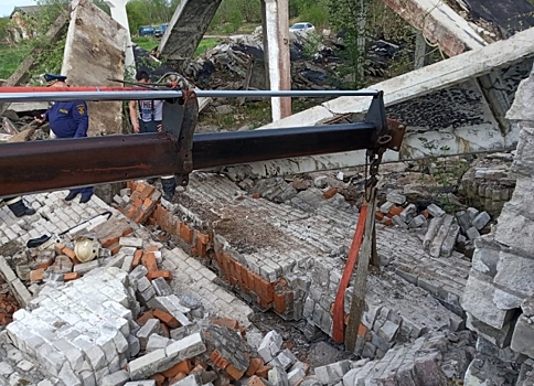 В Карелии ребенок погиб под обрушившейся на него стеной