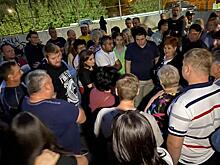 Ни в какие ворота: в Курске перекрытие проезда привело к драке и вызову полиции