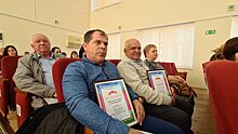 Выселковские власти поздравили тружеников сферы ЖКХ и бытового обслуживания