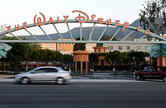 Компания Walt Disney World во Флориде потеряла автономный статус и лишились привилегий