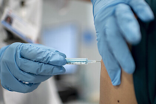 Эпидемиолог оценил результат от прививки разными вакцинами