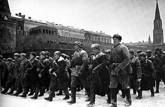 Советское ополчение и гитлеровский фольксштурм: кого на самом деле бросали на убой