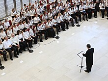 100 фотоаппаратов и одно фортепиано – уникальный концерт прошел в Новосибирске