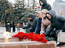 В Чувашии в День Героев Отечества почтили память защитников Родины