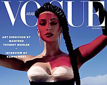 С косой ниже пояса, в корсете и перчатках: Ким Кардашьян снялась для обложки Vogue в пустыне