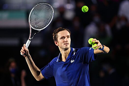 Даниил Медведев вошёл в топ-5 фаворитов турниров на траве