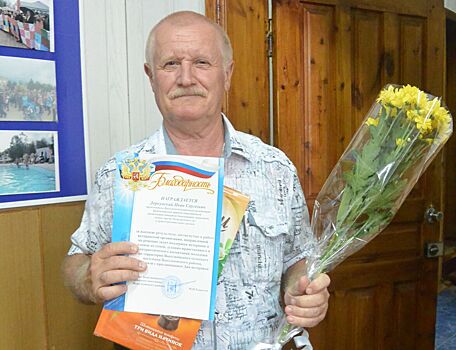Выселковские общественники удостоены грамот главы поселения в честь Дня ветерана