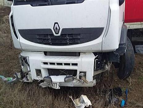 На трассе М-5 скончался водитель съехавшего в кювет грузовика