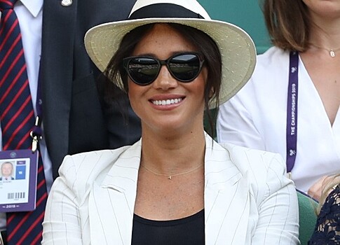 Непринужденная элегантность: Меган Маркл поддержала Серену Уильямс на Уимблдоне