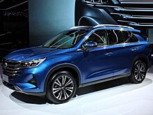 Больше, но дешевле Mitsubishi Outlander: Чем примечательно китайское «чудо» — GAC GS5 за 1,5 млн рублей