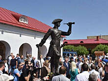 Памятник Петру I открыли в Омске