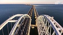По Крымскому мосту прошли первые 100 поездов