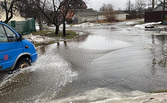 В Курске в ближайшие дни прочистят каналы, вызвавшие подтопления улиц