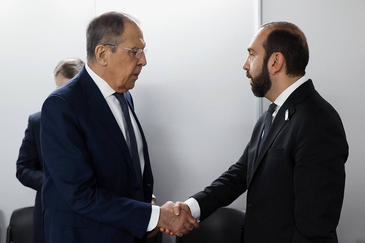 Армения и Россия обсудили ситуацию в регионе