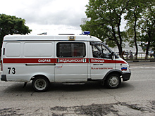 В Зее 15-летняя девочка серьёзно пострадала, врезавшись на мопеде в гараж