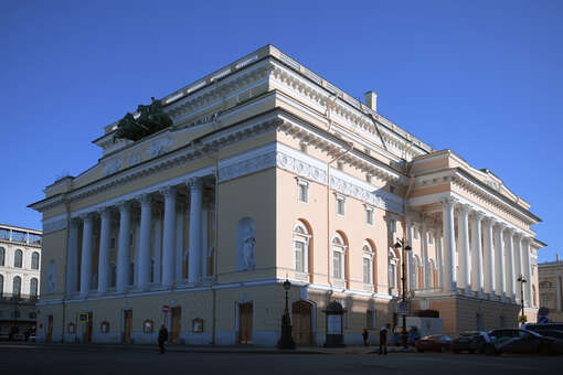 В Петербурге отменили премьеру спектакля «Мейерхольд. Чужой театр» из-за травмы артиста