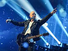 Долина поздравила Майданова с юбилеем и спела с ним дуэтом