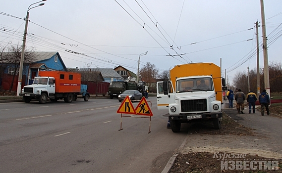 Курск. Ремонт повреждённого участка теплосети на Пучовке завершён