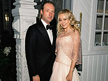 Яна Рудковская призналась, что не разрушает веру своих детей в Деда Мороза