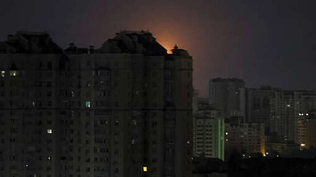 Укрэнерго: в Киеве введены экстренные отключения электроэнергии