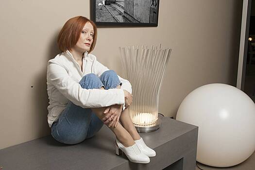 Исполнительница хита «На теплоходе музыка играет» высказалась о деле Долиной