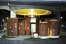 В Японии построили туалеты-цилиндры