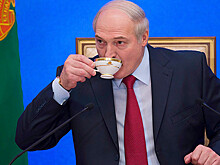 Лукашенко предложил белорусам перейти с кофе на молоко