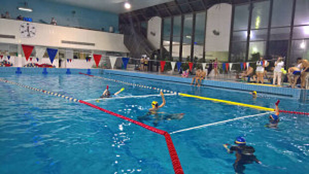 Спортсмены из плавательного клуба «Косатка» стали участниками новогодних соревнований