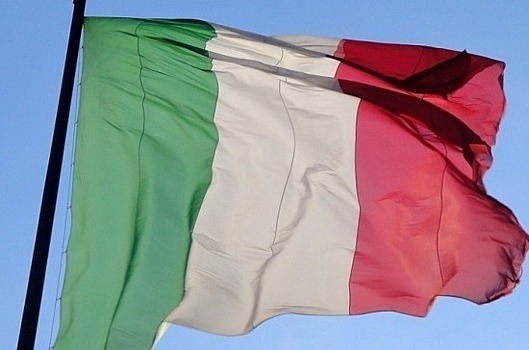 Берлускони: партия «Вперёд, Италия» оказалась у «критической черты»