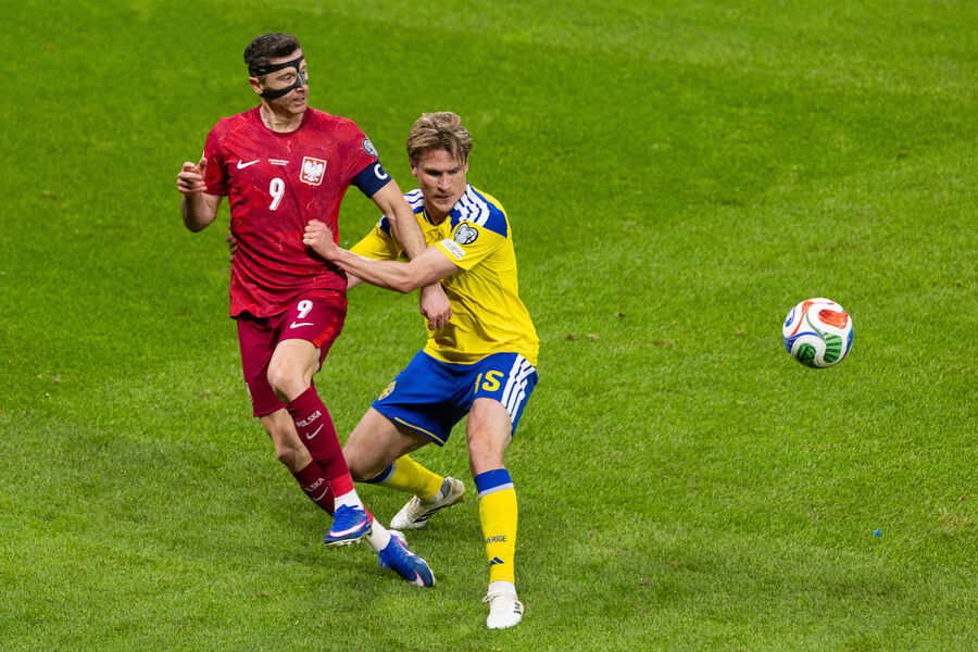 Швеция обыграла Польшу и квалифицировалась на ЧМ-2026