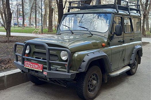 У иностранных дипломатов в РФ появился УАЗ Hunter