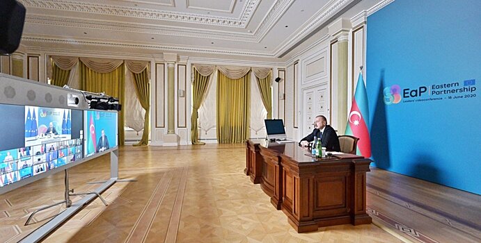 Алиев жестко осадил Пашиняна в ответ на упреки в расизме