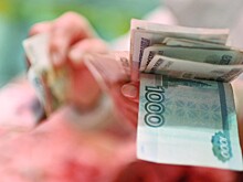 Россияне массово переходят на наличные