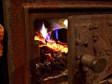 Более 1000 профилактических бесед с жильцами домов с печным отоплением провели в новогодние праздники специалисты