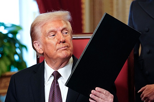 Трамп репостнул сообщение, в котором врагами США названы НАТО и ООН, а не Россия