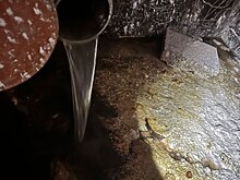 Пенсионер украл 236 тысяч на ремонте канализации