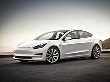 Найден еще один способ обмануть автопилот Tesla