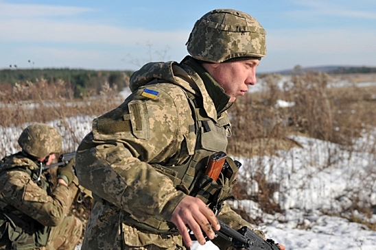 Украинские солдаты безуспешно пытаются покинуть Курскую область: в плен взяты 50 бойцов ВСУ