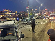 Подробности ДТП на мосту в Новосибирске: перекрыто пять полос, двое пострадавших