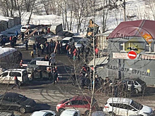 Вход по пропускам и стальные «ежи»: что происходит в гаражном кооперативе Жуковский в Уфе