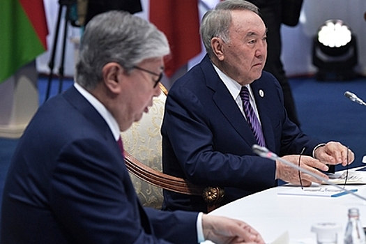 Стало известно о борьбе Назарбаева и Токаева за активы Казахстана