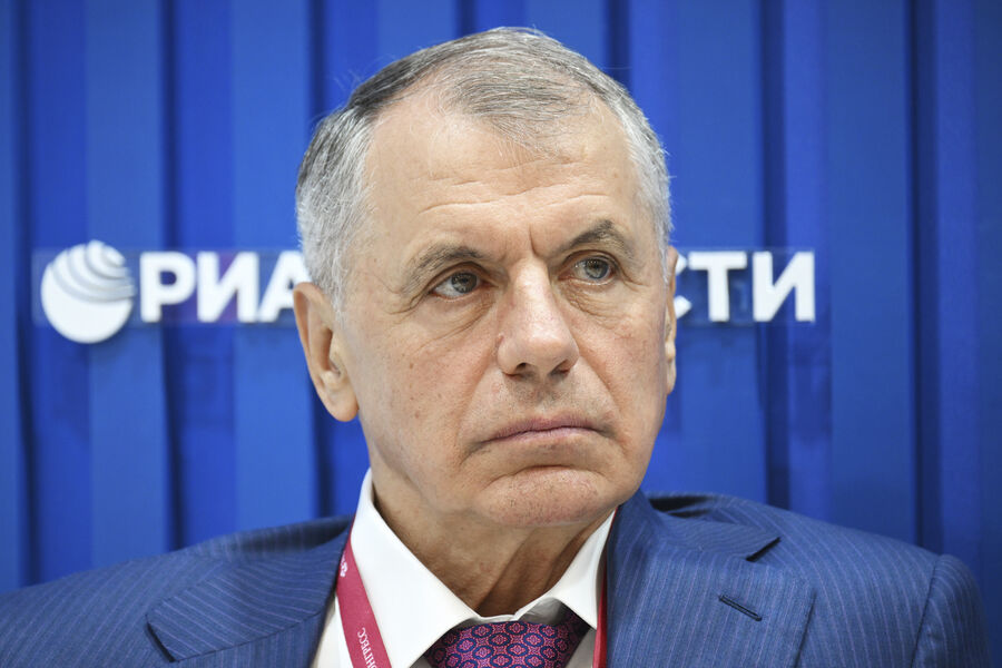 В Крыму высмеяли британских чиновников за введение новых санкций против России